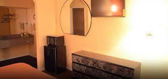 Texan Inn & Suites ฮูสตัน ภายนอก รูปภาพ